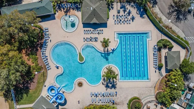 $475,000 | 18120 Sandy Pointe Drive, Tampa, FL 33647