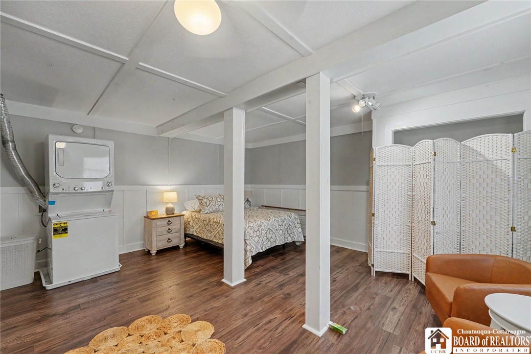 4994 West Lake Road Chautauqua, NY 14757 - Photo 25 of 36 guest apartment bedroom