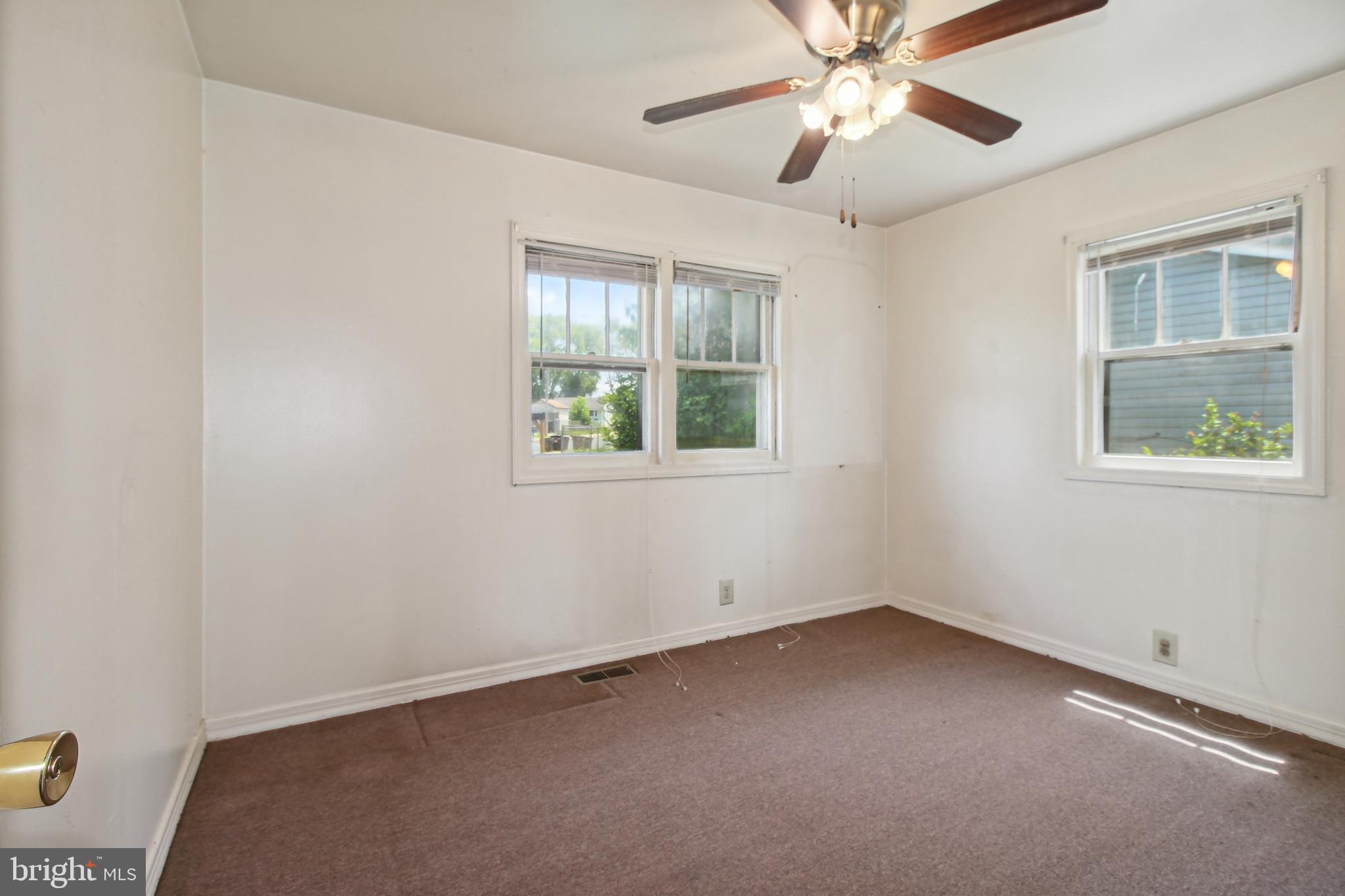 102 Propeller Drive Middle River, MD 21220 - Photo 11 of 18