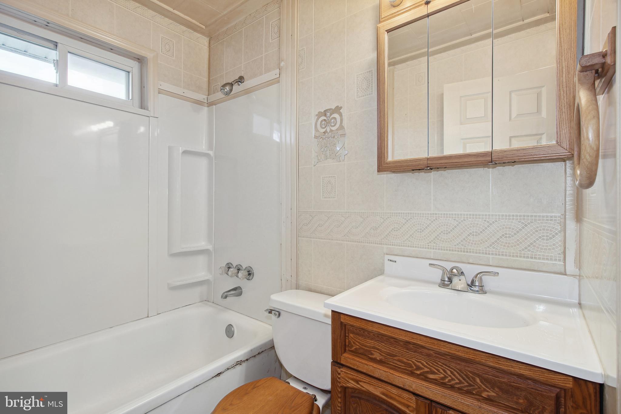 102 Propeller Drive Middle River, MD 21220 - Photo 14 of 18