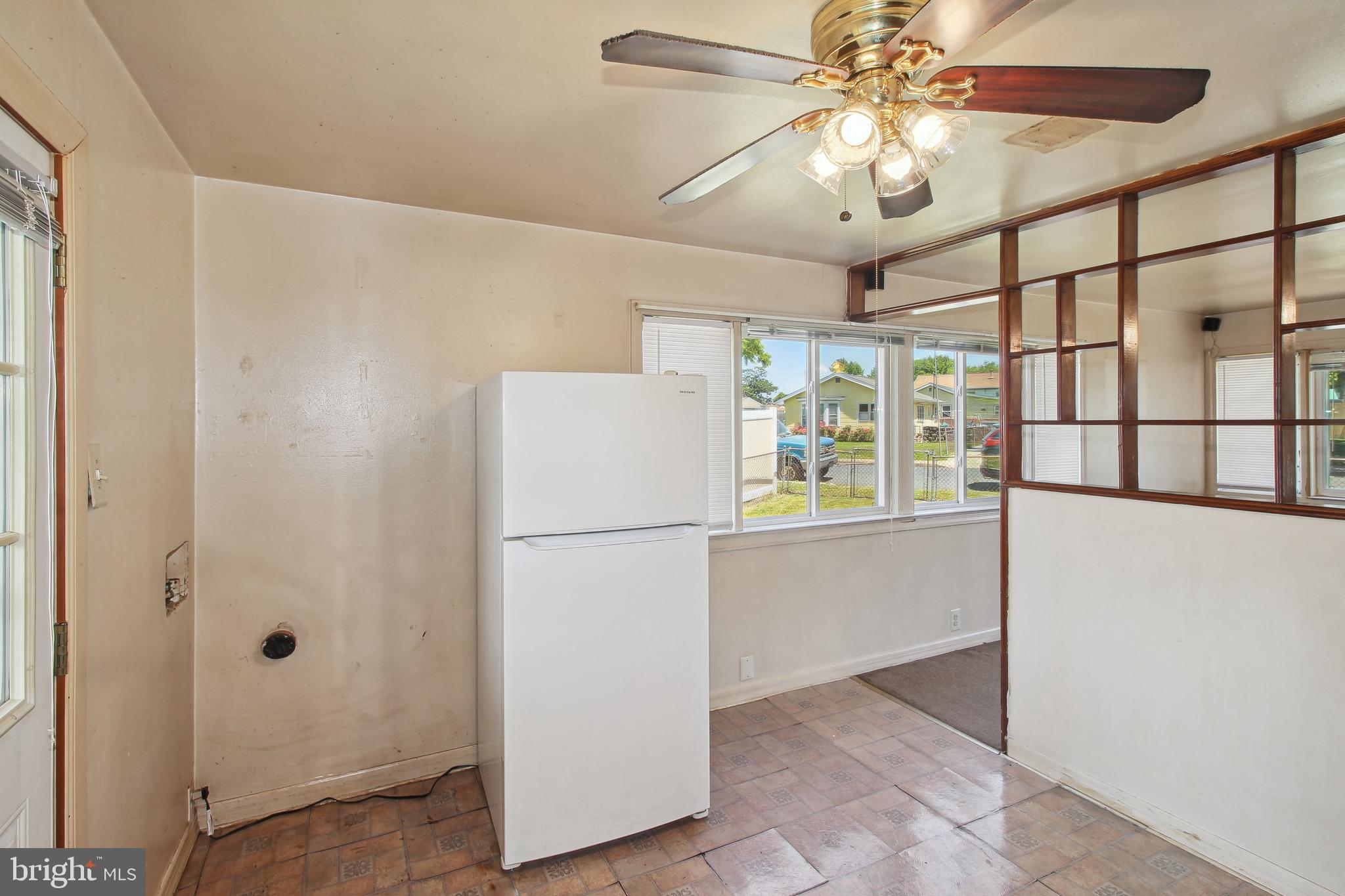 102 Propeller Drive Middle River, MD 21220 - Photo 9 of 18