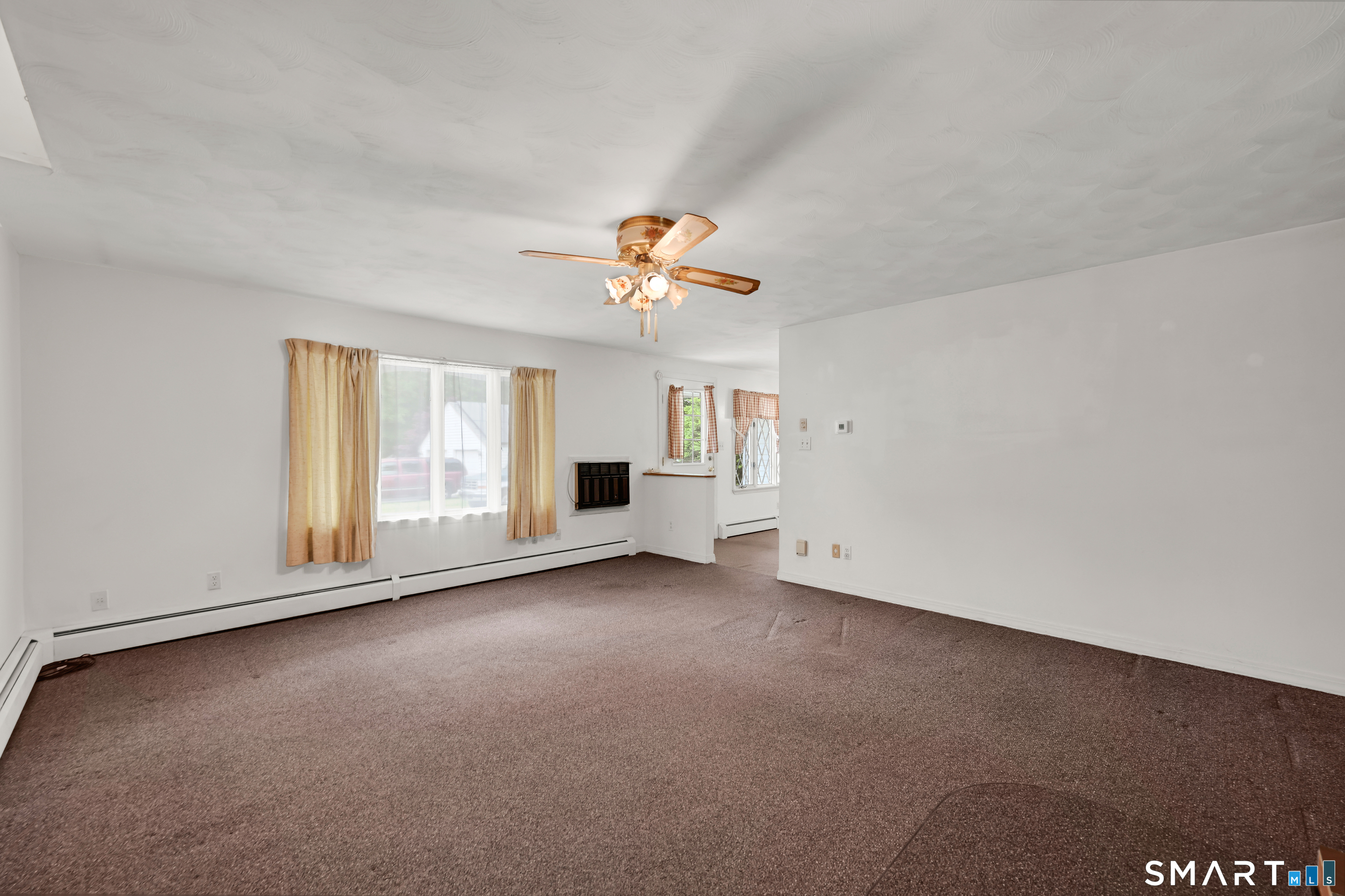 247 Stevens Street Bristol, CT 06010 - Photo 8 of 37