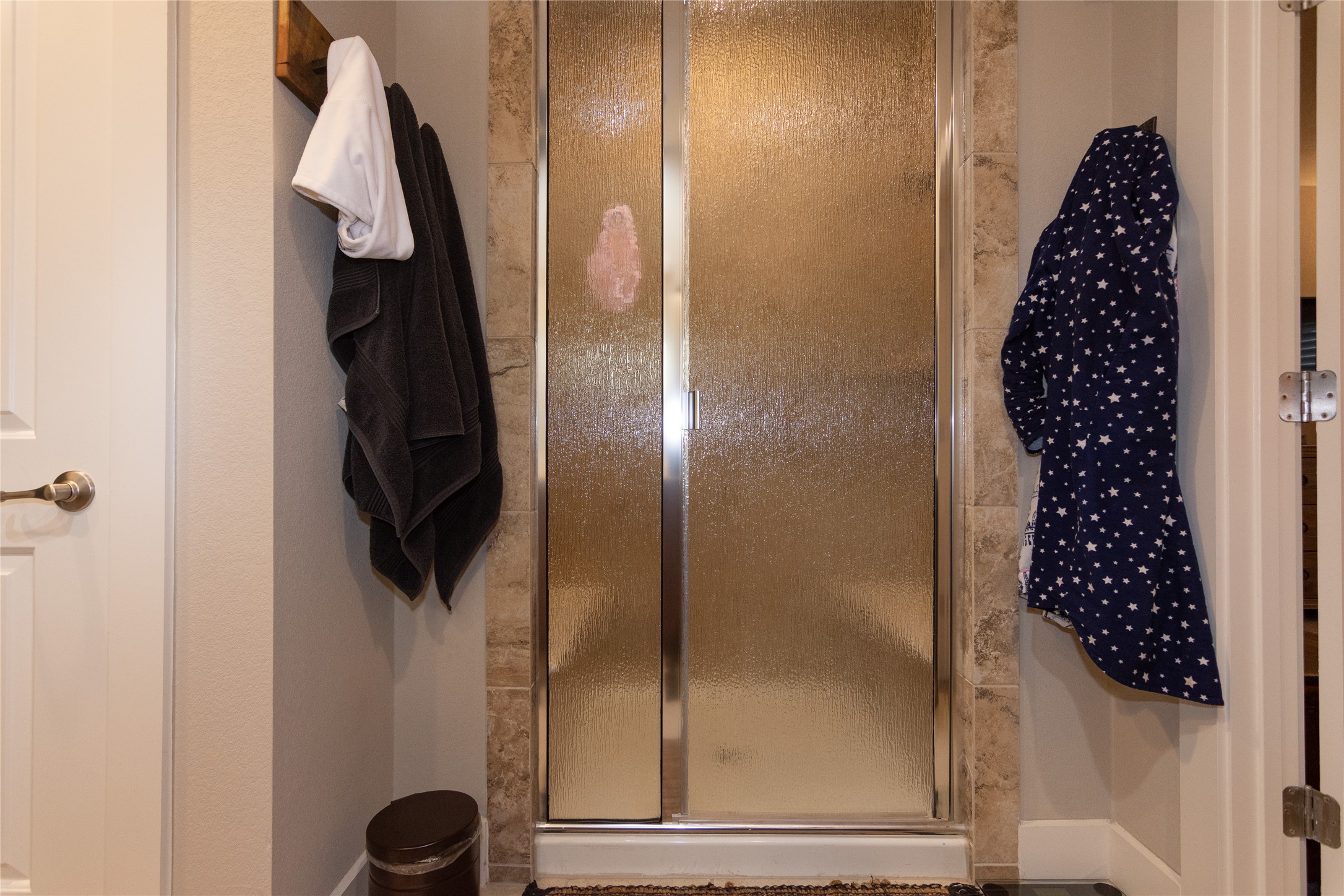 2809 Hopi Path, Unit 12 Leander, TX 78641 - Photo 23 of 34 Save water shower with a friend lol, big enough for two