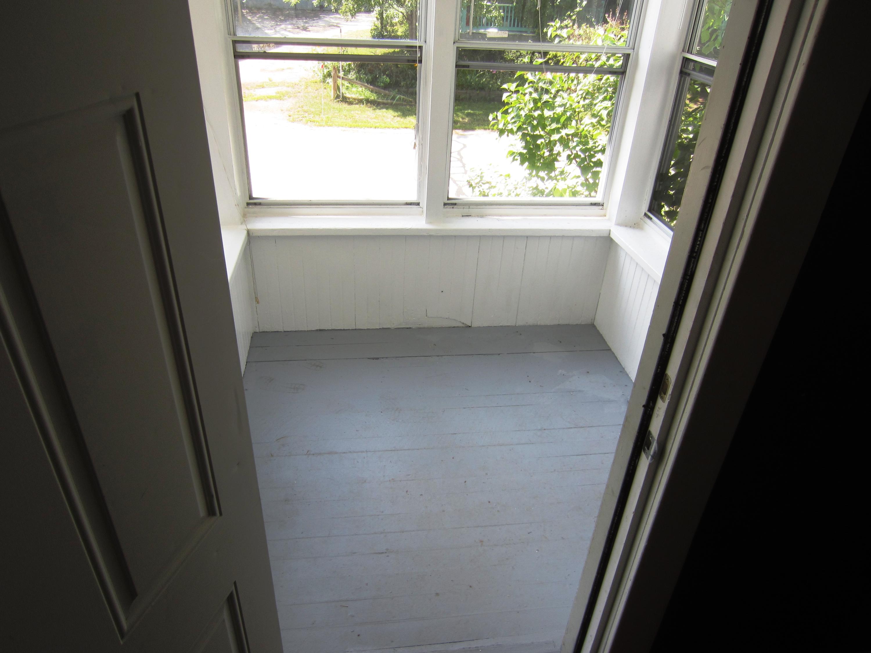 5 Reed Street Springvale, ME 04083 - Photo 3 of 30 Entrance2