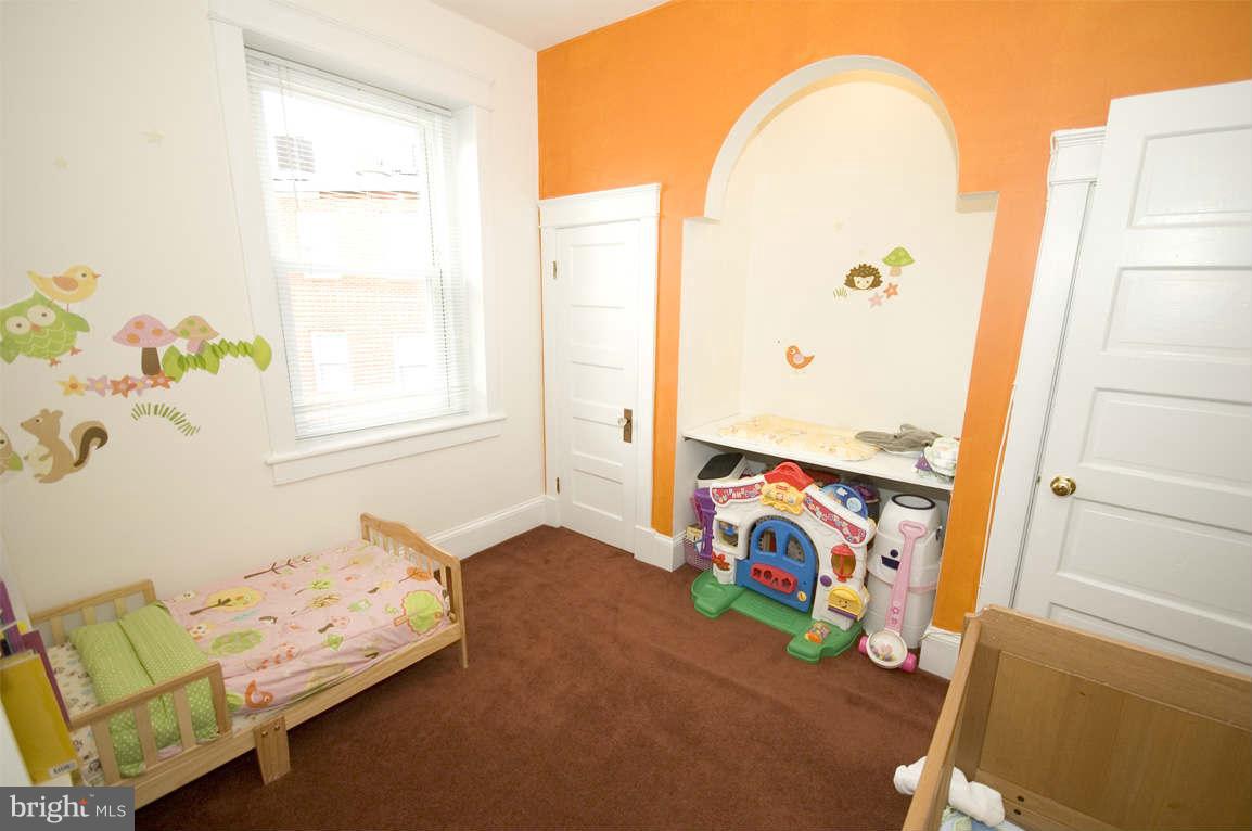 2512 Ontario Road Northwest, Unit 2 Washington, DC 20009 - Photo 21 of 23 Double closets