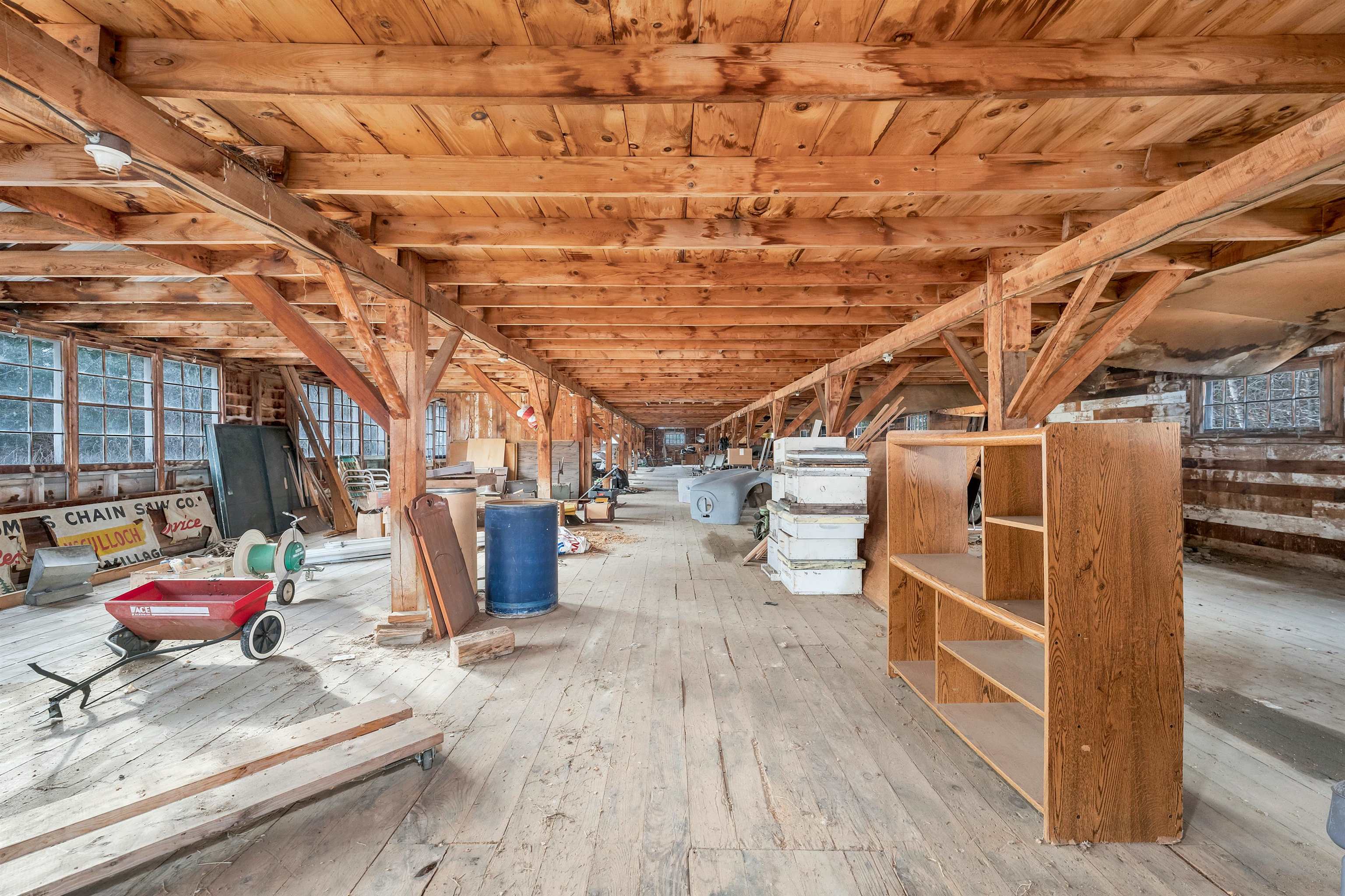 176 Middle Road Tuftonboro, NH 03816 - Photo 4 of 25 Gallery Image 4