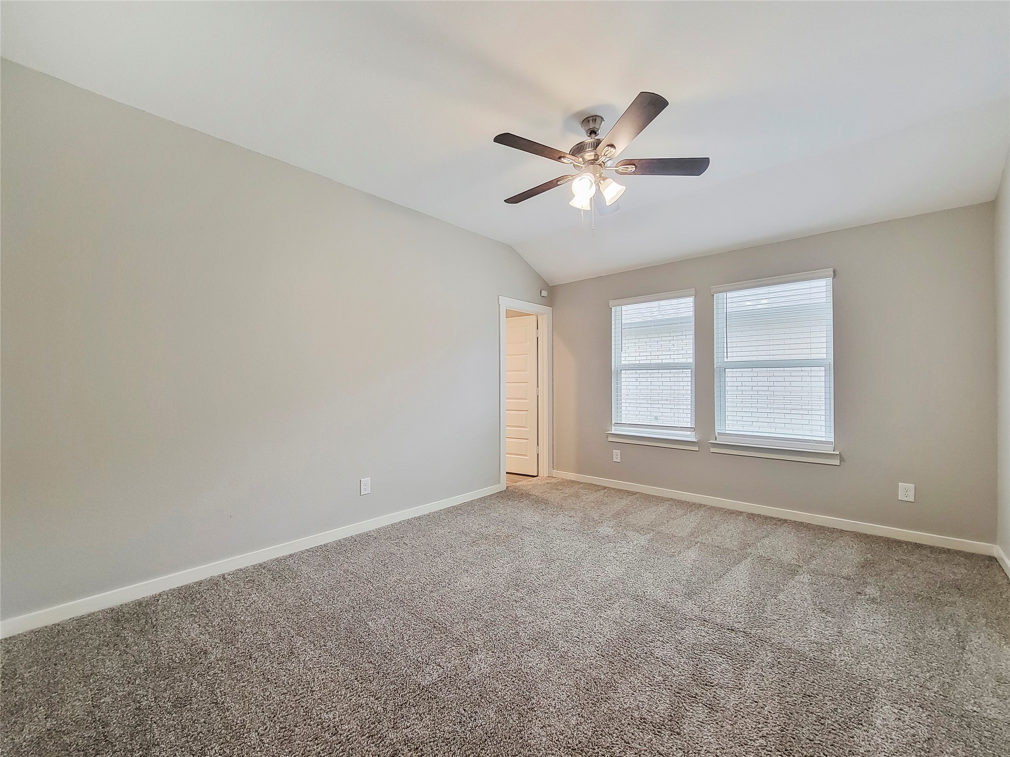 8122 Hush Hts Drive Rosharon, TX 77583 - Photo 8 of 17