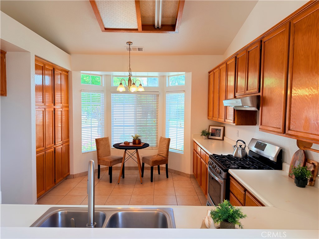 1986 Woodhaven Court Merced, CA 95340 - Photo 18 of 57