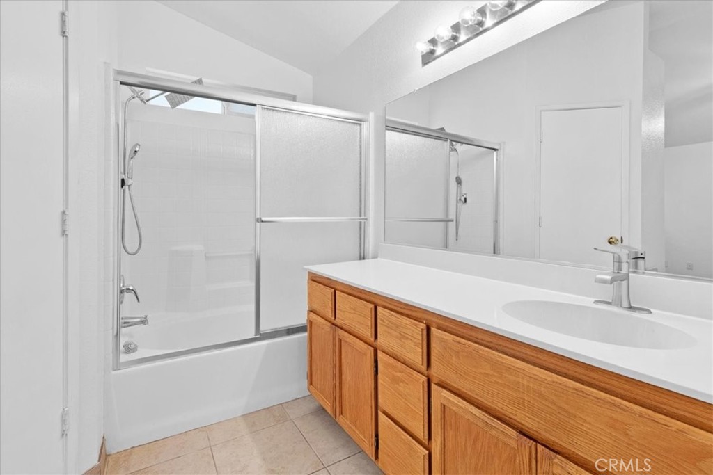 1986 Woodhaven Court Merced, CA 95340 - Photo 29 of 57