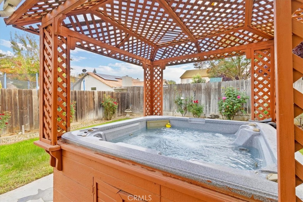 1986 Woodhaven Court Merced, CA 95340 - Photo 38 of 57