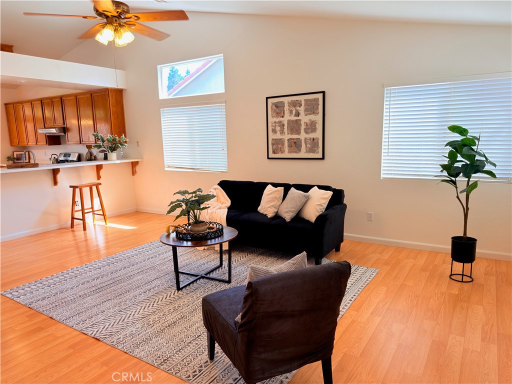 1986 Woodhaven Court Merced, CA 95340 - Photo 6 of 57