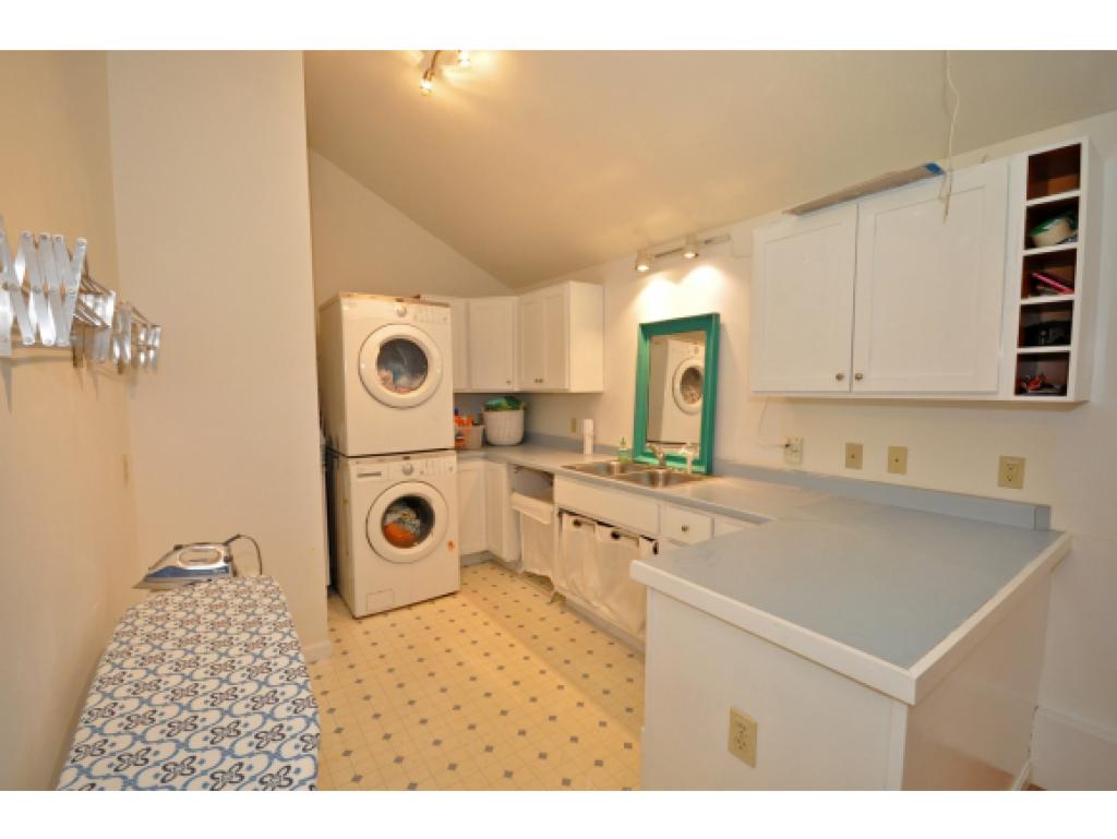 256 Wadleigh Falls Road Lee, NH 03861 - Photo 14 of 33