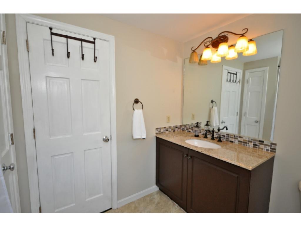 256 Wadleigh Falls Road Lee, NH 03861 - Photo 19 of 33