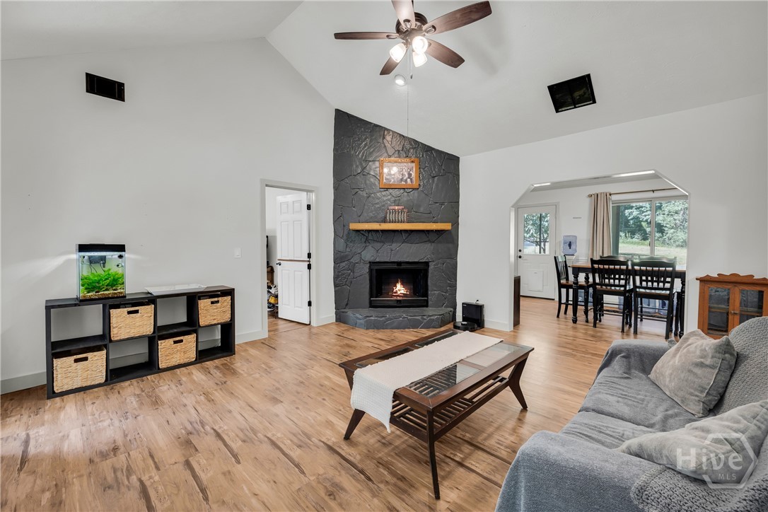 456 Brown Bridge Road Auburn, GA 30011 - Photo 8 of 62 Gallery Image 8