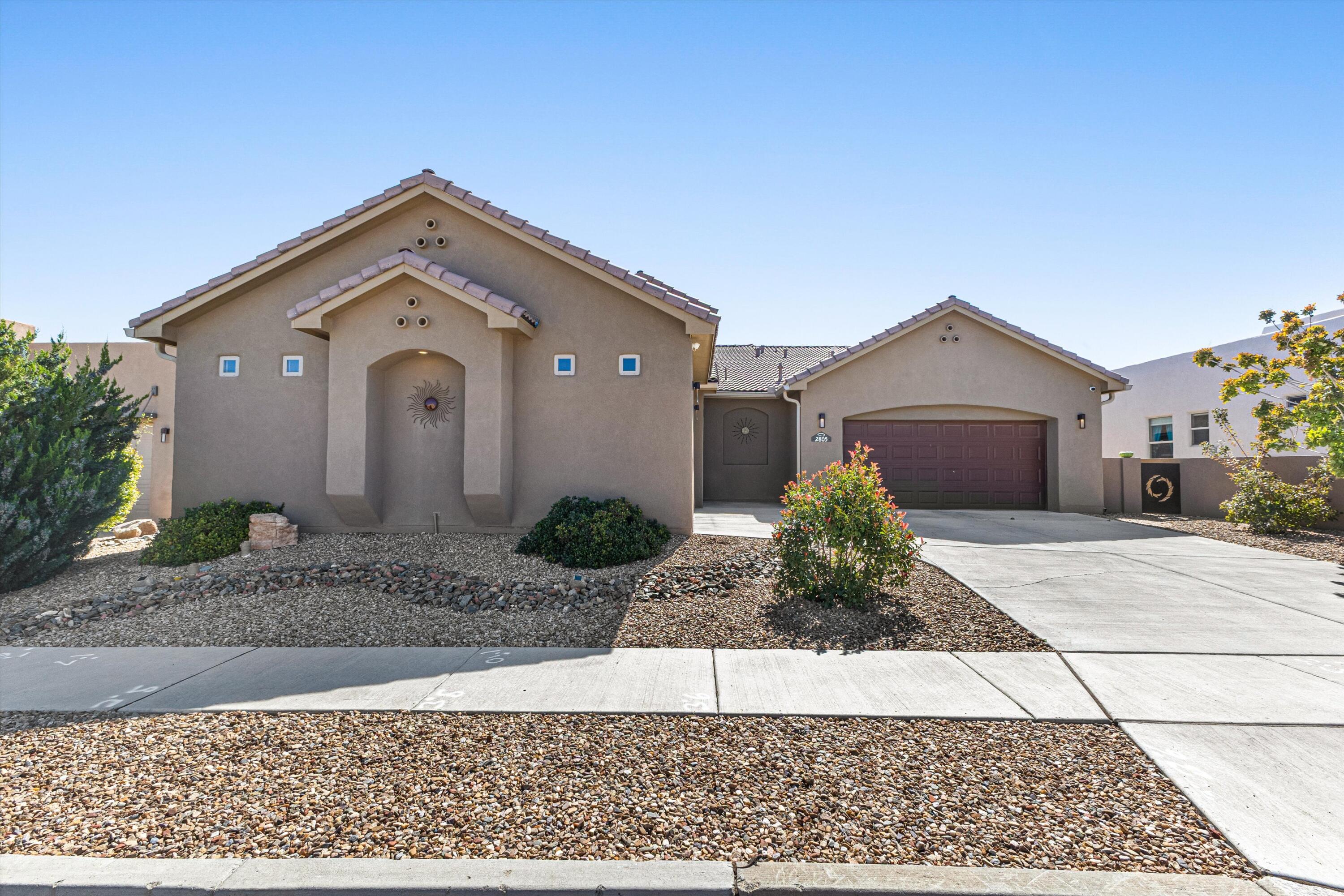 2805 Redondo Santa Fe Rio Rancho, NM 87144 - Photo 1 of 39 Gallery Image 1