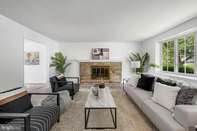 $525,000 | 2519 Lawnside Road, Lutherville-Timonium, MD 21093