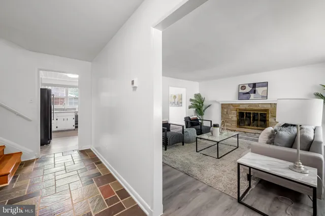 $525,000 | 2519 Lawnside Road, Lutherville-Timonium, MD 21093