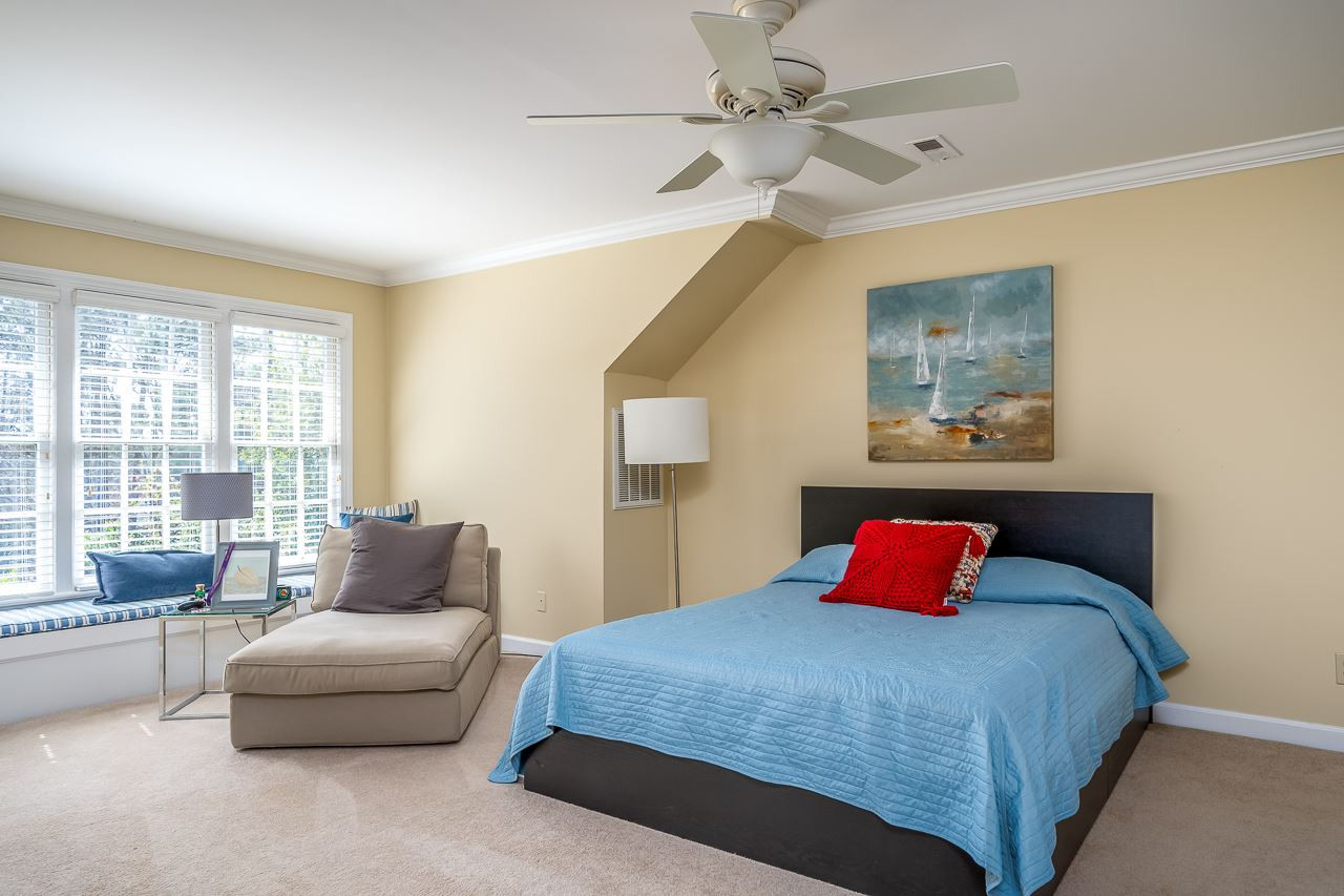 633 Crabbery Lane Raleigh, NC 27609 - Photo 22 of 28 Photo 22