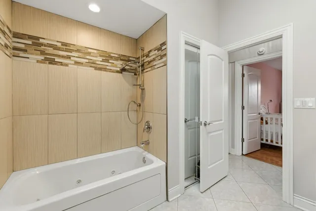 $439,900 | 8808 Meade Avenue, Oak Lawn, IL 60453