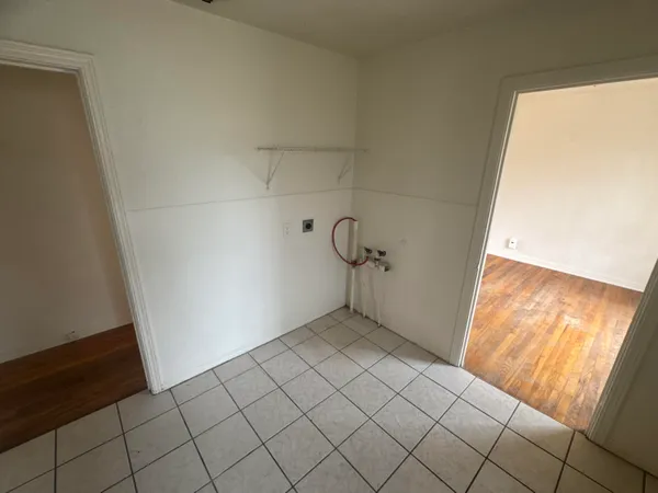 $1,000 | 3516 27th Street, Lubbock, TX 79410