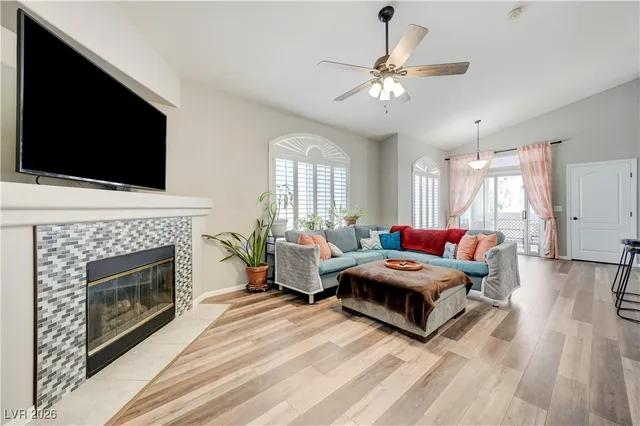 $315,000 | 700 Carnegie Street, Unit 4621, Henderson, NV 89052