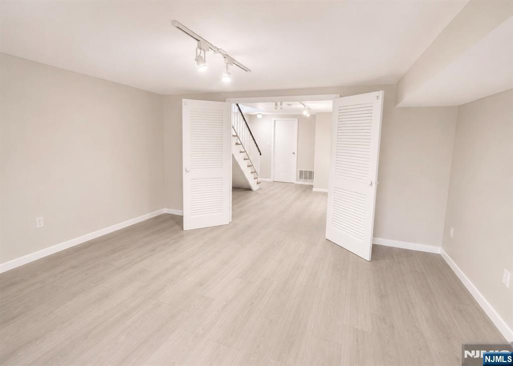 181 Long Hill Road, Unit P2 Little Falls, NJ 07424 - Photo 16 of 19