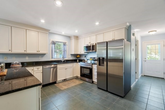 1 Spring Lane Rockport, MA 01966 - Photo 10 of 24