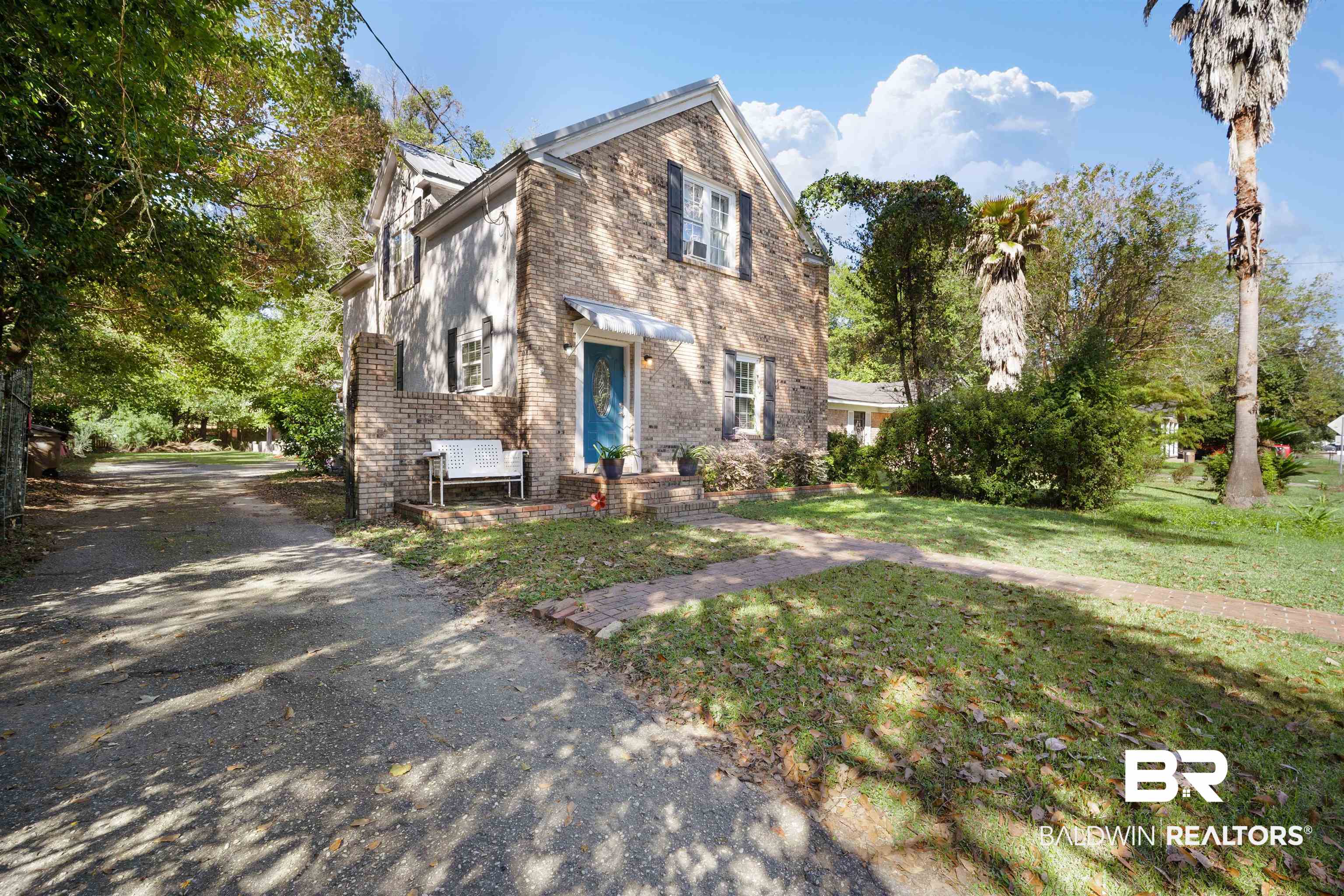 15 Alexander Street Mobile, AL 36607 - Photo 3 of 24
