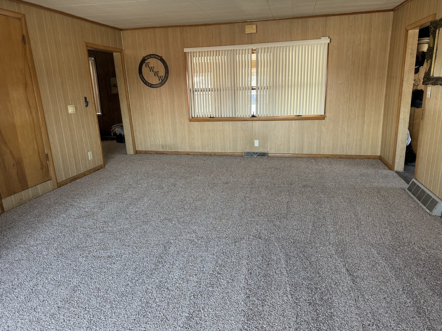 1583 East 8th Road Lostant, IL 61334 - Photo 3 of 34