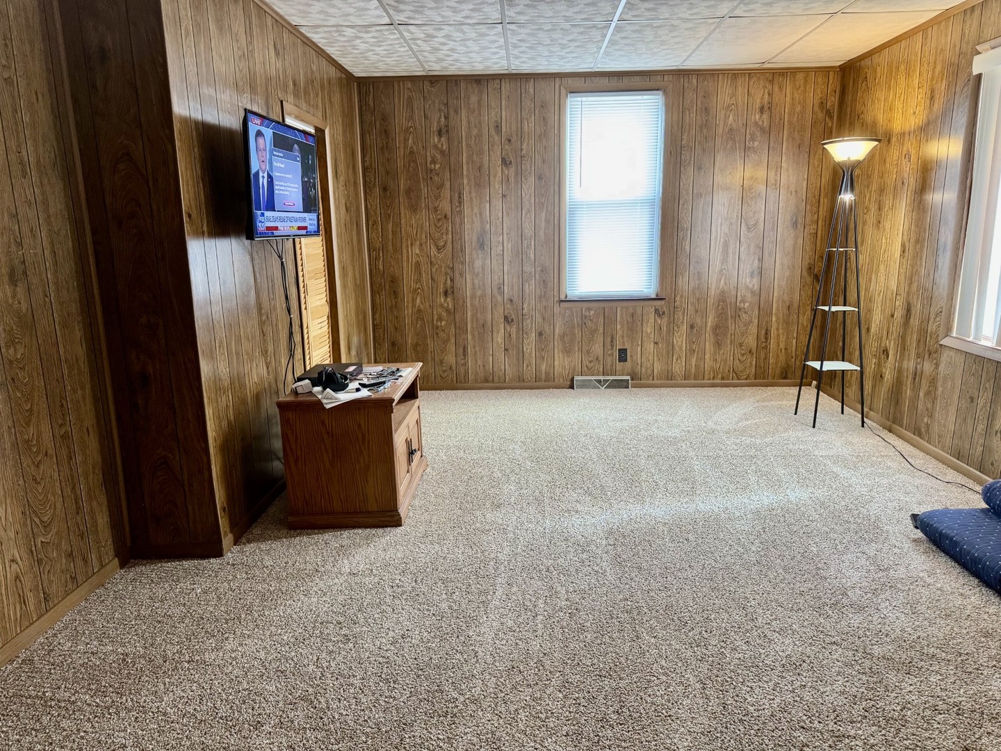 1583 East 8th Road Lostant, IL 61334 - Photo 7 of 34
