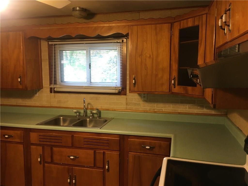 459 Listie Road Friedens, PA 15541 - Photo 3 of 21 Gallery Image 3