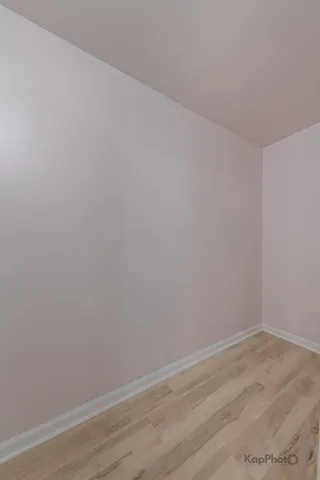 $2,400 | 2029 South Canalport Avenue, Unit 2, Chicago, IL 60616