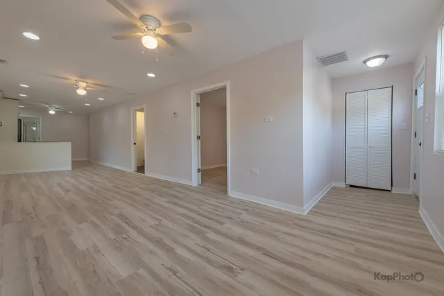 $2,400 | 2029 South Canalport Avenue, Unit 2, Chicago, IL 60616