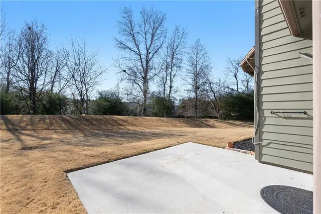 a view of backyard space