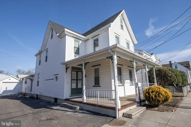 a view of a house with a outdoor space