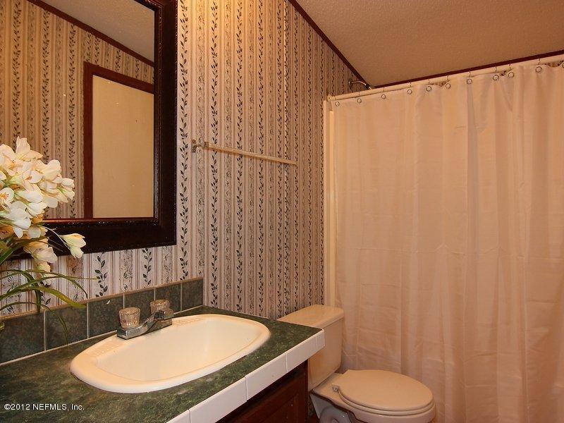 86127 Pamela Road Yulee, FL 32097 - Photo 14 of 20 2nd Bath