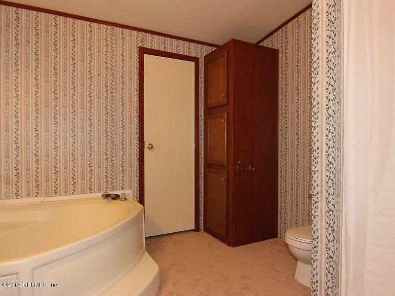86127 Pamela Road Yulee, FL 32097 - Photo 8 of 20 Master Bedroom