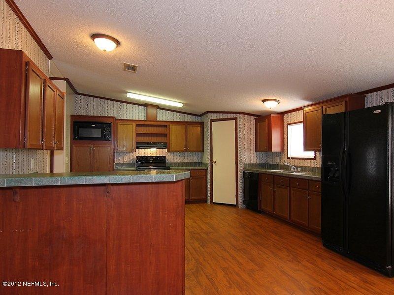 86127 Pamela Road Yulee, FL 32097 - Photo 10 of 20 Kitchen