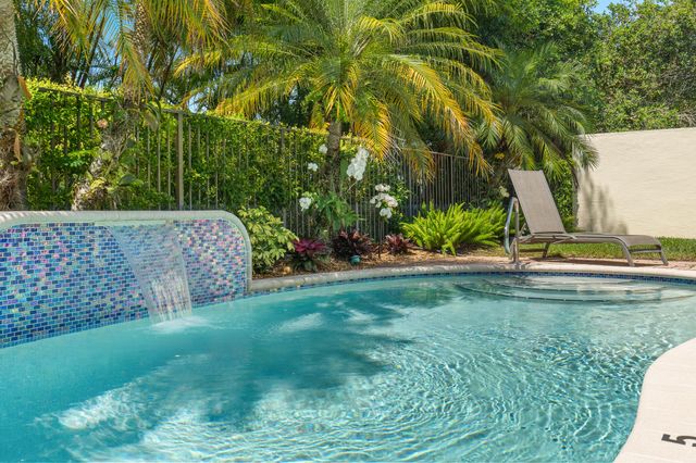 $1,015,000 | 7916 Montecito Place, Delray Beach, FL 33446