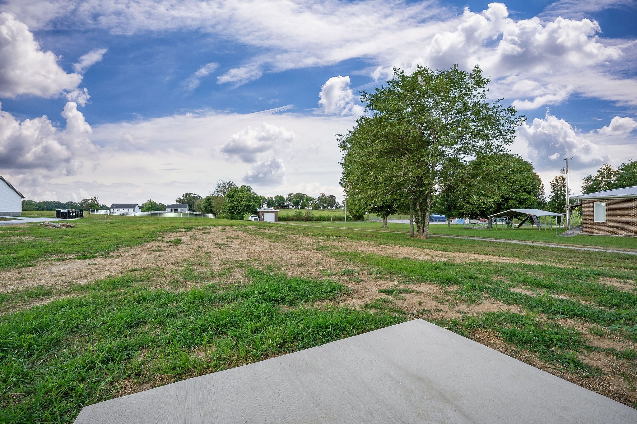 3535 Keltonburg Road Smithville, TN 37166 - Photo 31 of 37 a view of a golf course with a garden