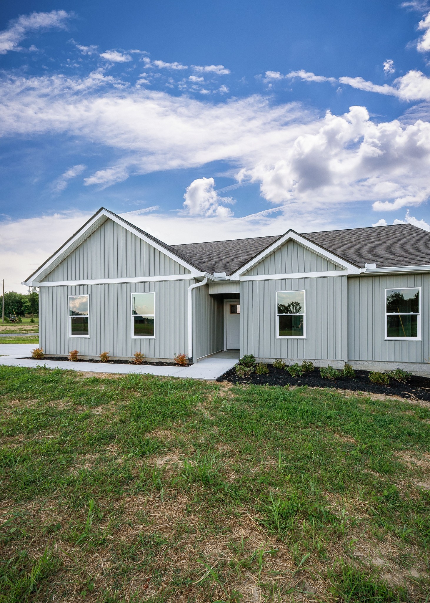 3535 Keltonburg Road Smithville, TN 37166 - Photo 33 of 37 a view of a backyard of the house