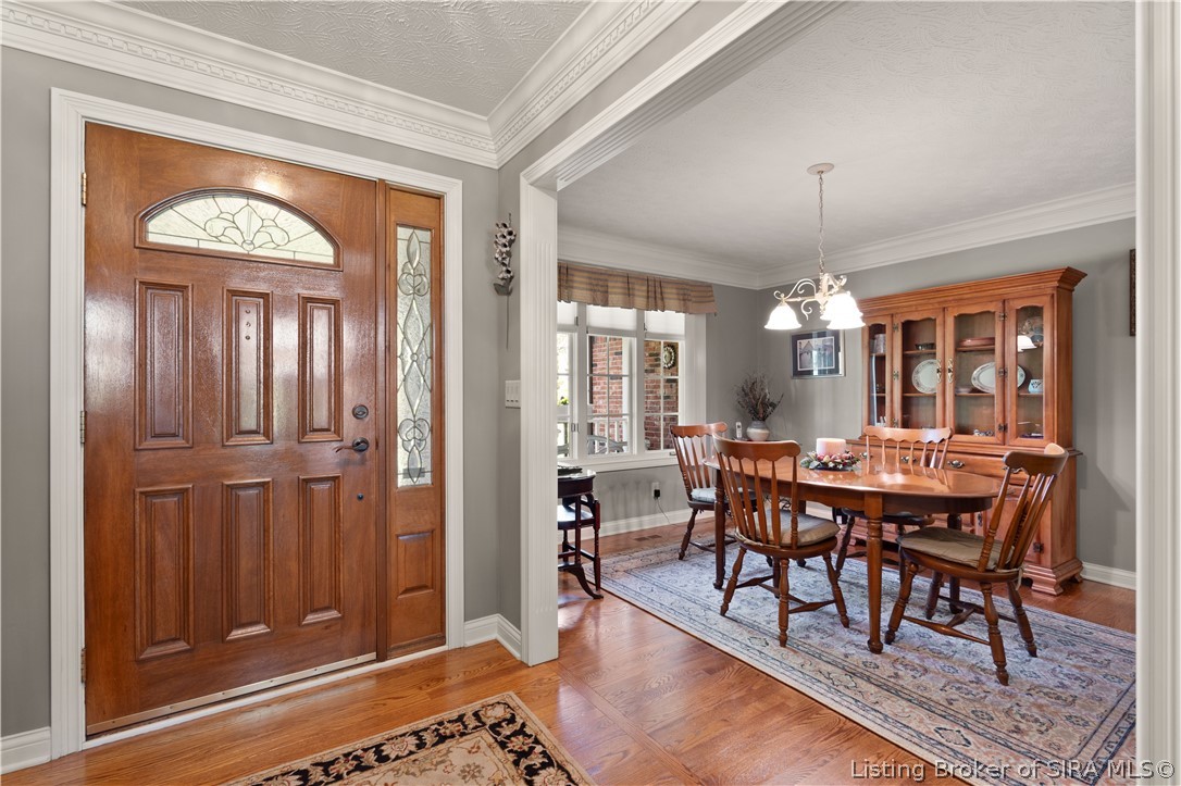6104 Randa Lee Court Georgetown, IN 47122 - Photo 5 of 50