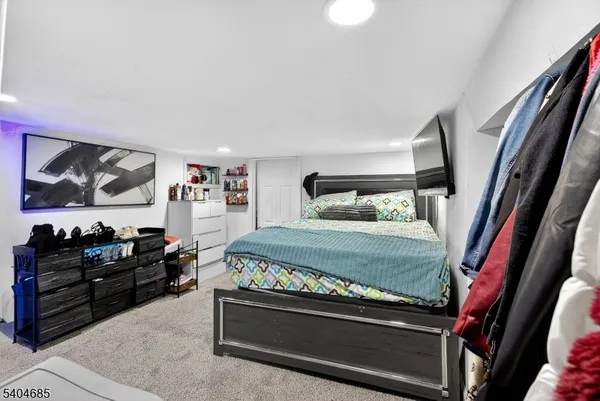 $550,000 | 425 East Avenue, Perth Amboy, NJ 08861