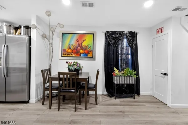 $550,000 | 425 East Avenue, Perth Amboy, NJ 08861