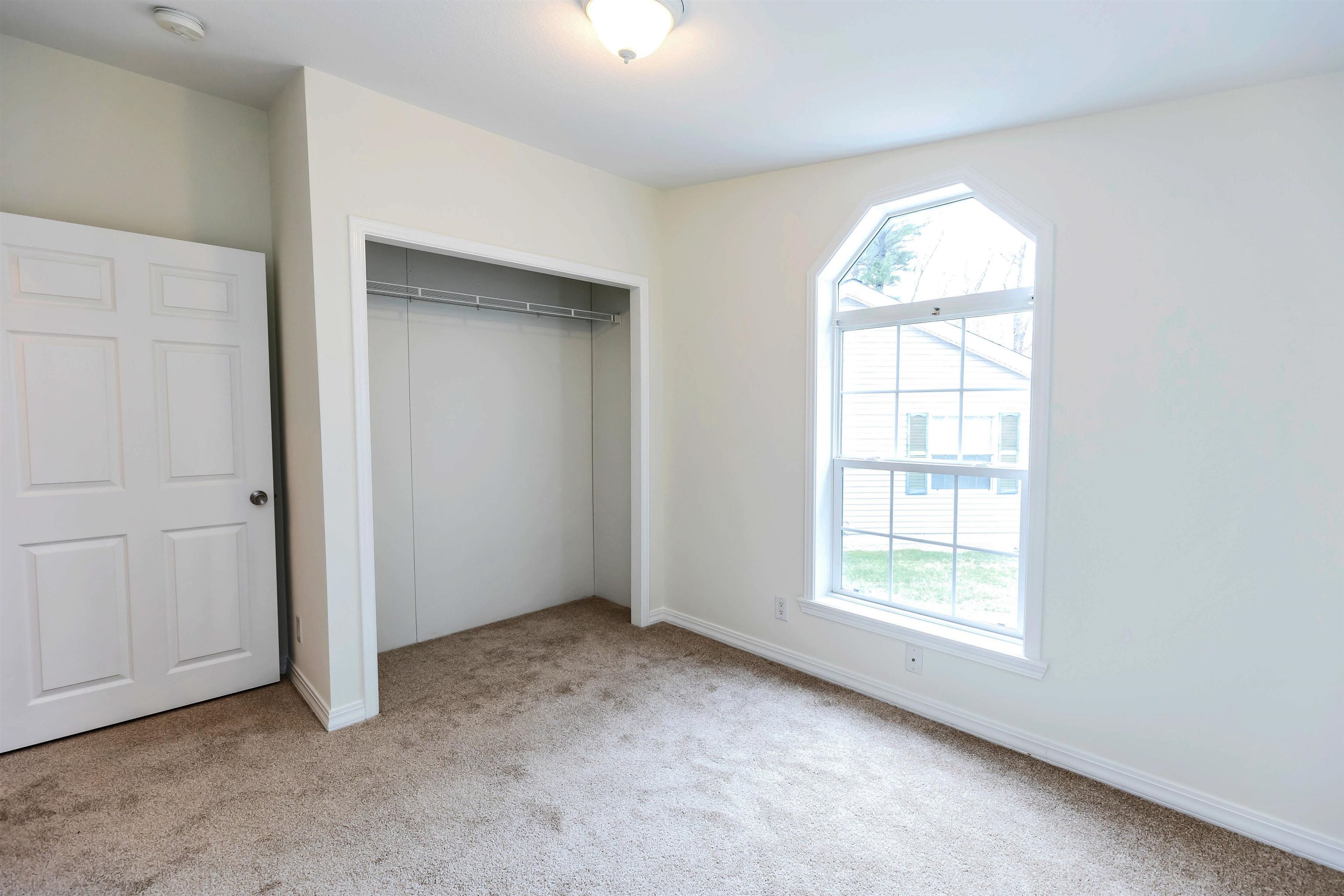 101 Sunset Way Manchester, NH 03104 - Photo 21 of 29 Gallery Image 21