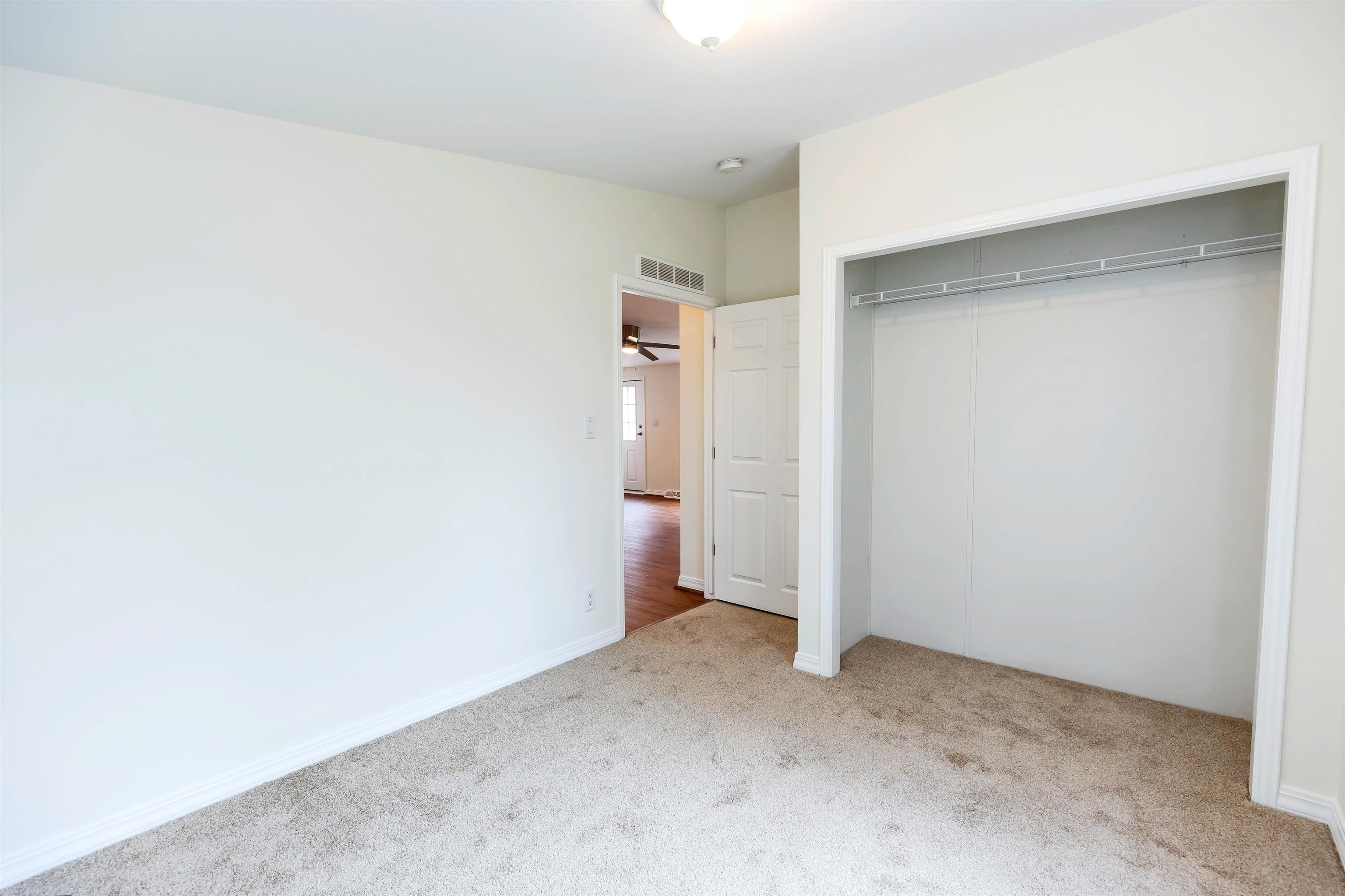 101 Sunset Way Manchester, NH 03104 - Photo 22 of 29 Gallery Image 22
