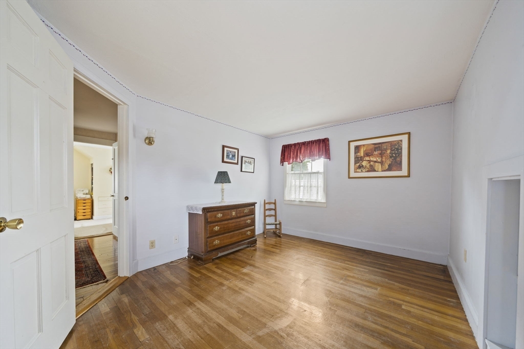 38 Idlewell Street Weymouth, MA 02188 - Photo 23 of 37