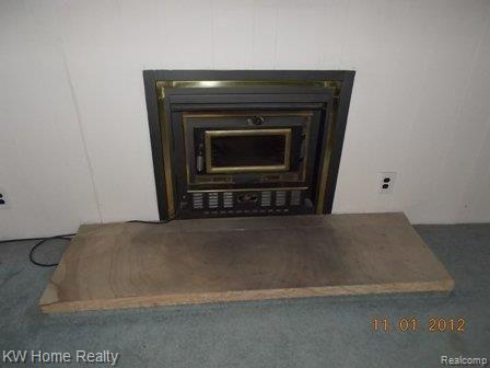 28035 Farmington Road Farmington, MI 48334 - Photo 10 of 18 DSCN0106.JPG