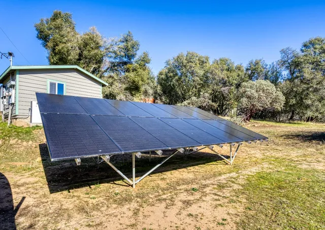 $359,500 | 33463 Road 233, North Fork, CA 93643