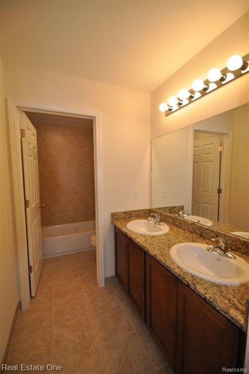6148 Trailside Drive Washington, MI 48094 - Photo 19 of 19 19-DSC_0747.JPG